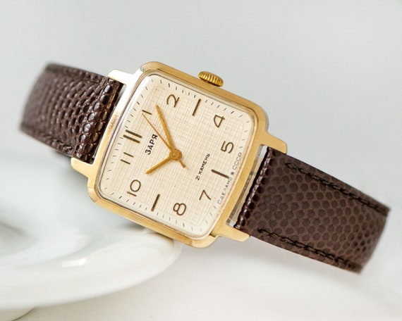 Unused women's watch square minimalist Dawn, gold