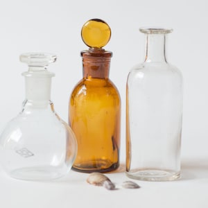 Collectible glass bottles 40s 50s and 70s, pharmaceutical bottles white brown, home decor small vases, laboratory bottles small