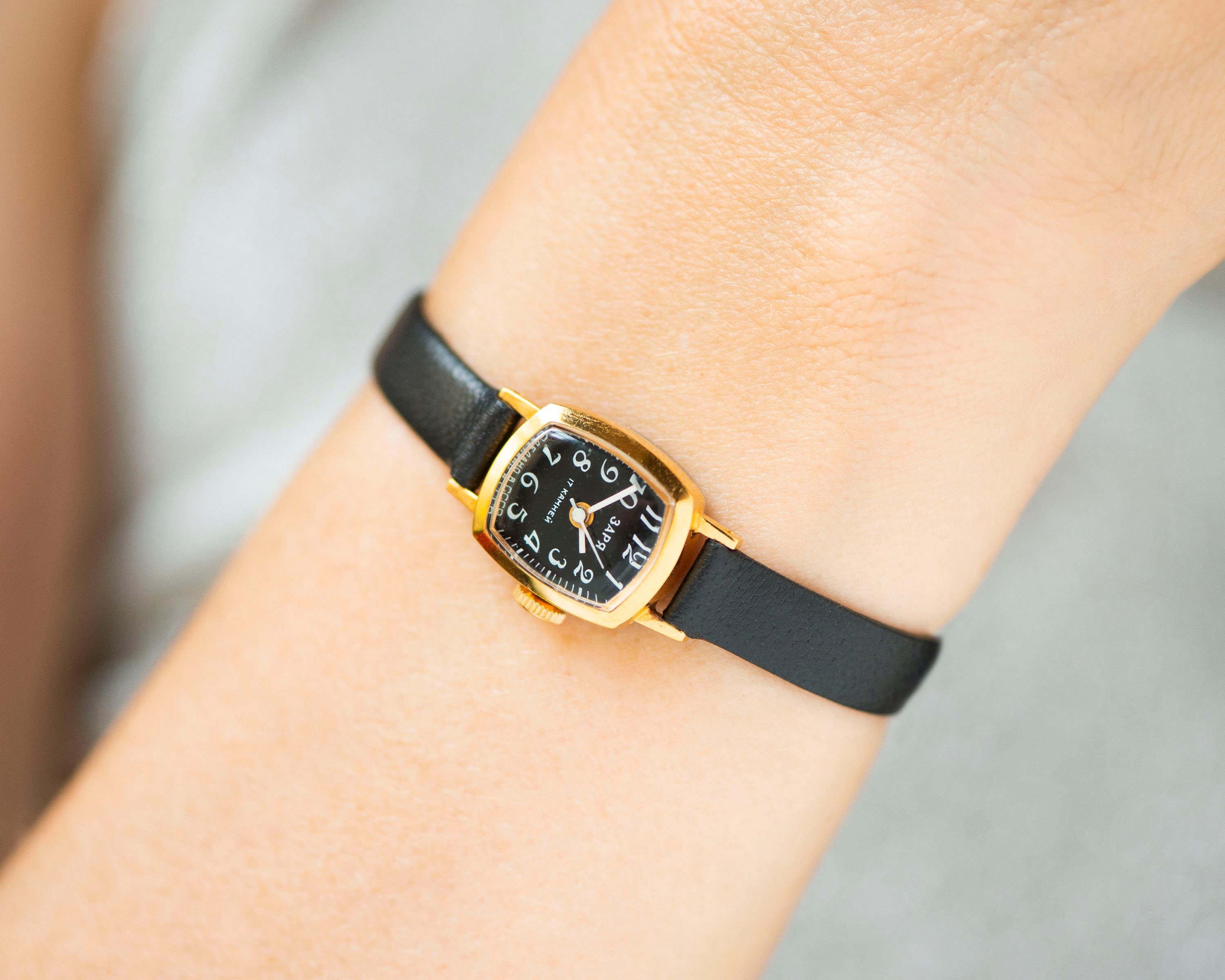 Unused Women Watch Black Dial Small Wrist, Vintage Dawn Unused Women Watch Black Dial Small Wrist, Vintage Dawn