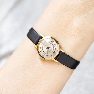 Klassische Damen Armbanduhr Glory vergoldet Vintage, Damenuhr Minimalist Schmuck Geschenk, zarte Mädchen Armbanduhr adrette, neues echt Leder Band