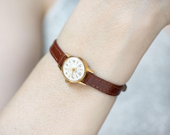 Rare women's watch Dawn, gold plated women wristwatch tiny classic timepiece, Arabic numerals delicate lady  gift, new genuine leather strap