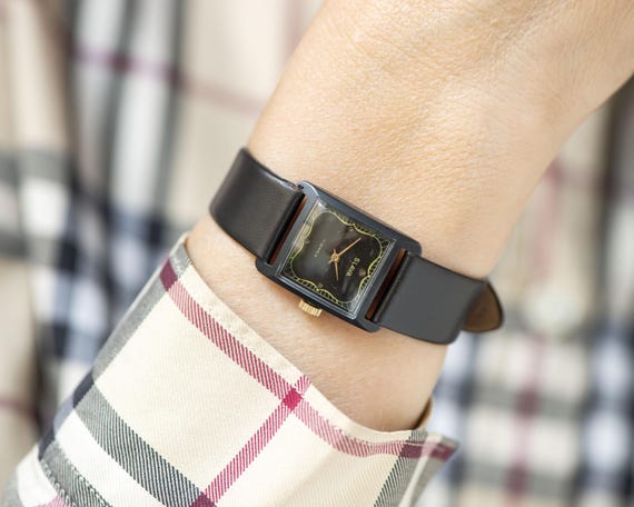 black square watch women's