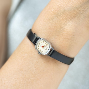 Women Watch Silver Shade Dream Vintage, Unique Wristwatch for Women, Minimalist Lady Watch Gift Delicate, New Premium Leather Strap