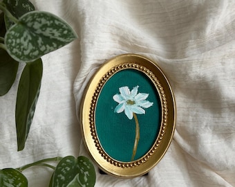 Pequena pintura a óleo floral emoldurada, mini obra de arte original de primavera para parede, presente para decoração de casa em tons neutros