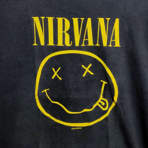 90s Vintage 1992 Nirvana Smiley Logo Kurt Cobain T