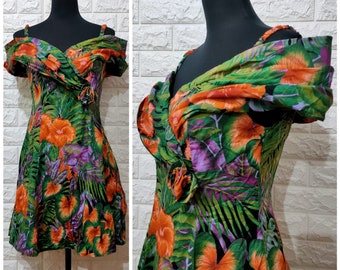 Vintage Dress, 80's Vintage Off Shoulder Decolletage Decolette Floral Dress, Vtg Floral Mini Dress, Prom Dress, Caladium Philadendron Dress