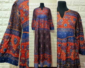 70s 80s Vintage JCPenney Loungewear, Vintage Floral Mandala Long Dress, Hippie Boho Vtg Dress, Long Sleeves Vintage Cotton Bohemian Dress