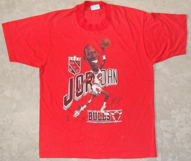 Vintage 1988 Michael JORDAN Chicago BULLS Caricature Red T-shirt image 2