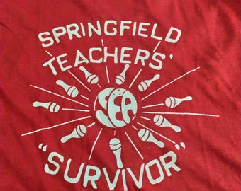 Vintage 80s Springfield Education Association Teachers Survivor Bowling Red T-shirt