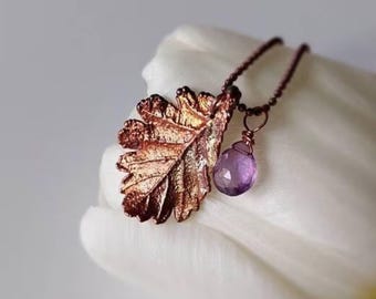 Real Oak Leaf Pendant: Gemstone & Bronze Chain - Handmade in Italy