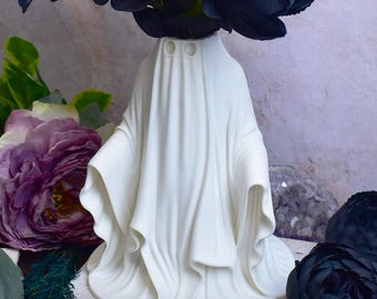 Ghost Vase – Spooky Halloween Decor Vase for Dried or Fresh Flowers | Gothic Home Decor | Cute Minimal Ghost Planter