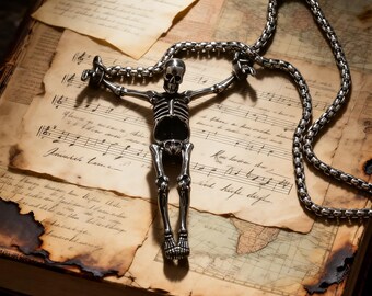 Vintage Large Skull Titanium Steel Pendant Necklace / Unisex / Dark Hip-Hop Punk Jewelry Gift