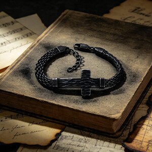 Pulsera ajustable de acero de titanio con cruz minimalista retro – Regalo / Unisex / Joyería gótica punk