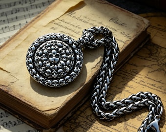 Vintage Titanium Round 3D Skull Rotating Pendant Necklace / Unisex / Hip-Hop Punk Jewelry Accessory