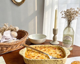 Personlig gulspräcklig keramisk bakform - Anpassad graverad koreansk ugnssäker bakform med dubbla handtag för ostbakat ris