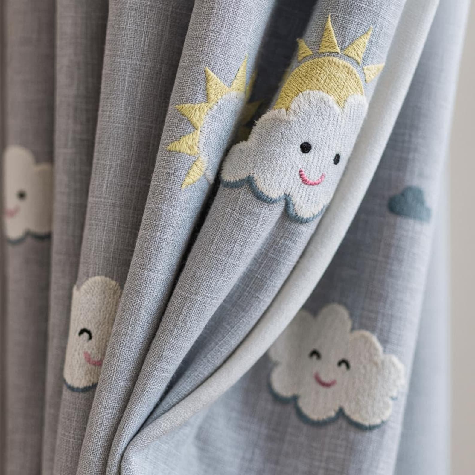 Kids bedroom curtains