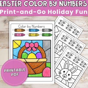 Może przedstawiać: Rustykalny drewniany znak z napisem "Welcome to our home" w białych literach. Znak ma postarzaną powierzchnię i prosty, zachęcający design, idealny do dekoracji wejścia.