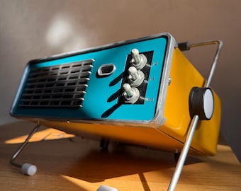 Vollständig restaurierter sowjetischer Heizlüfter Uyut-3, gelber Raumheizer aus der Mitte des 20. Jahrhunderts, funktionstüchtiger elektrischer Retro-Heizlüfter, industrielles Loft-Dekor, UdSSR 1987