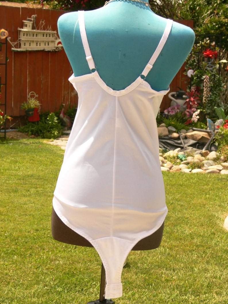 white bodysuit size 42c