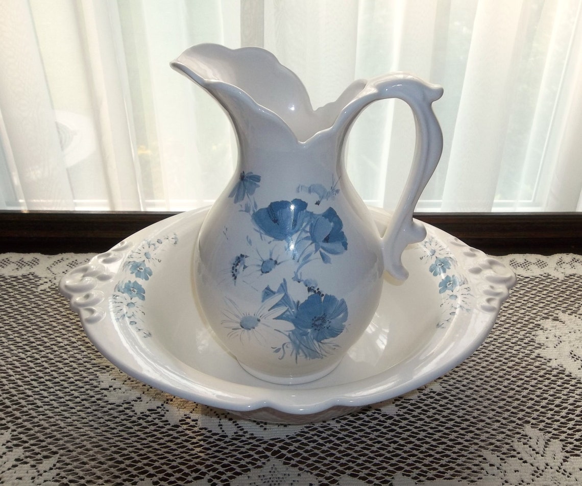 Royal Haeger Blue & White Floral Pitcher and Bowl Set Vintage Etsy