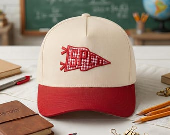 Cappello da insegnante a quadretti ricamato, cappello per la squadra degli insegnanti, quadretti per il ritorno a scuola, regalo per la squadra degli insegnanti, regalo personalizzato con nome per esprimere apprezzamento