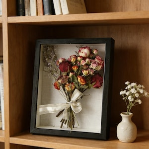 15 cm svart skugglåda – pressad blomdisplay, modern heminredning – utan blombukett