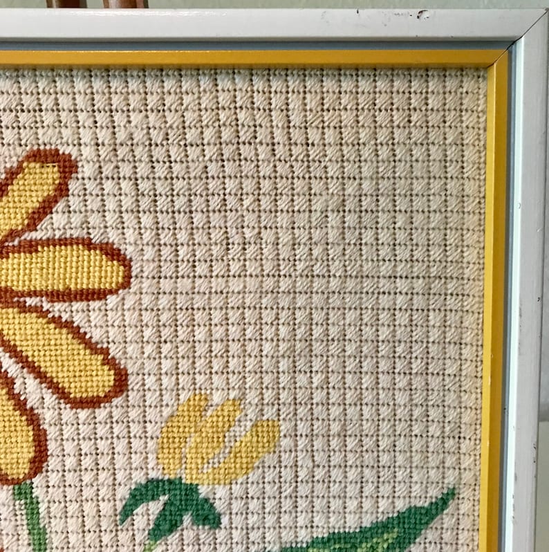 Vintage Black-Eyed Susan Flower Needlepoint in White Frame 17 34 x 16 34 Yellow Flower