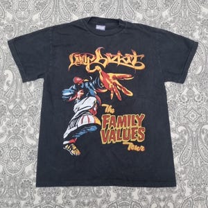 Family Values Tour - Etsy Canada