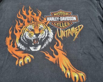 Vintage Harley Davidson Motorcycles T Shirt Size Large Untamed Tiger Flame Logo Graphic