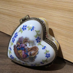 Limogesハート型ケース Limoges Heart Hinged Boxes - Etsy