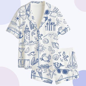 Nautisk skiss pyjamaset – Blå kustnära sommarsovkläder