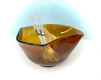 Amber MCM Salad Bowl - ANCHOR HOCKING - Fun Triangular Shape - Mid Century Modern Serving Bowls