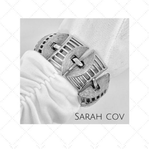 60s Sarah Cov Chunky Bracelet - Open Work Texture… - image 1
