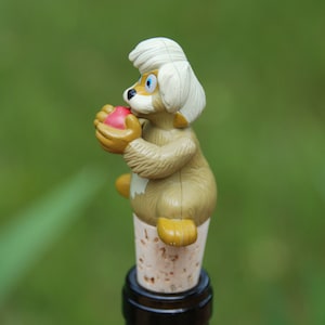 Gurgi Wine Bottle Stopper, The Black Cauldron, Disney with an Apple