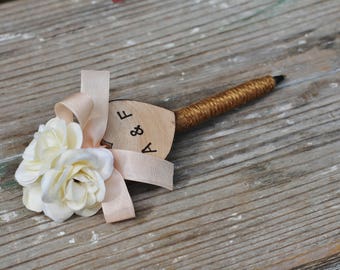 Wedding Guestbook Pen Personalized, Custom Ribbon Color Choice, White or Cream Roses