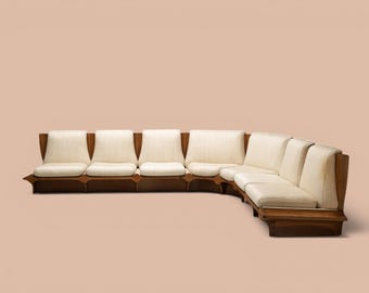 Italienisches Mid Century Ecksofa, Nussbaum Schnittsofa, moderne Luxus Wohnzimmer Möbel