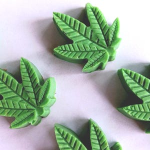 Marijuana leaf shaped mini soap,Cannabis leaf,Hemp Leaf mini soap,Pot Leaf mini soap-10 mini handmade Goats Milk Glycerin leaf Soaps,Embeds.