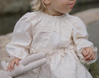 Lace Ruffle Peplum Blouse (2 Colours: Cream/Mint)