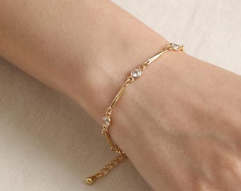 18K Gold Filled CZ Chain Bracelet, Zircon Link Bracelet, Minimalist Gold Chain Bracelet, Dainty Sparkling Bracelet, Everyday Jewelry