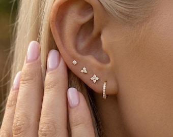 18K gold filled 4-delige sierlijke oorknopjes, kleine CZ-bloem en meerdere piercingsoorbellen, minimalistische kraakbeensieraden cadeau voor haar