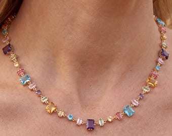 Collier en plaqué or 18 carats, orné de pierres cubiques géométriques arc-en-ciel, bijou délicat et scintillant, orné de maillons en pierres précieuses multicolores.