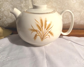 Vintage Taylor Smith & Taylor Wheat Teapot, Mid-Century Modern Ceramic Tea Pot, Retro Farmhouse
