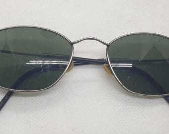 Montura de gafas de sol Ray Ban W2975 Vintage. Lentes rayadas, necesitan reemplazo.