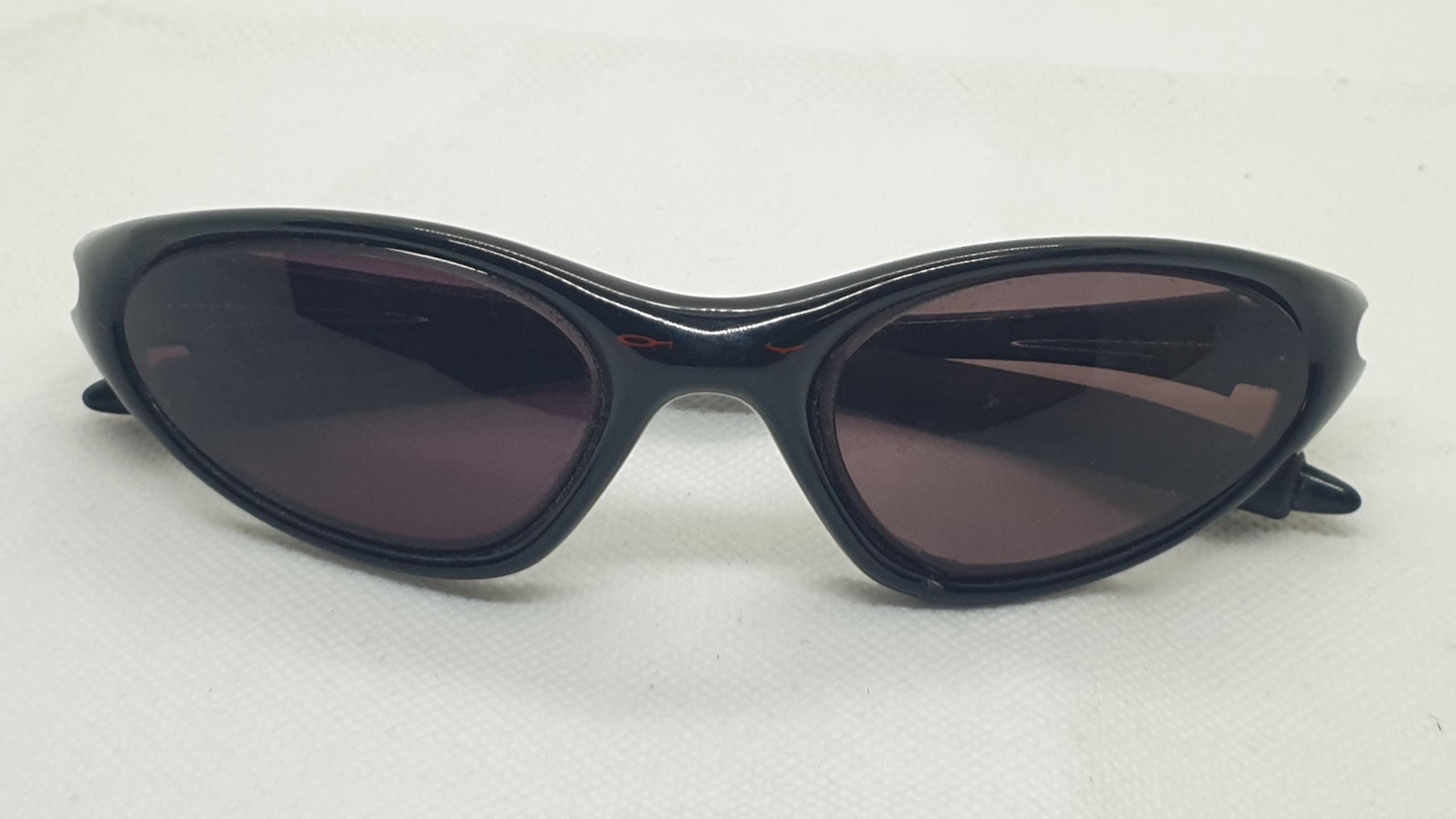 Oakley Minute - Etsy Canada