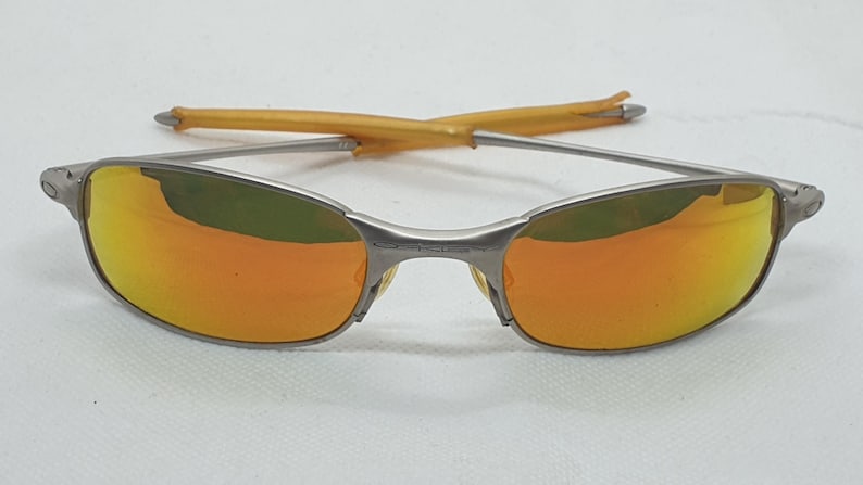 Oakley Square Wire Vintage 2.0 solglasögon. bild 12