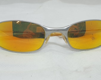Vintage Sunglasses Oakley Square Wire 2.0 Made in the USA 2000s