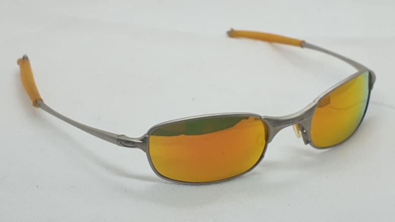 Oakley Square Wire Vintage 2.0 solglasögon. bild 5