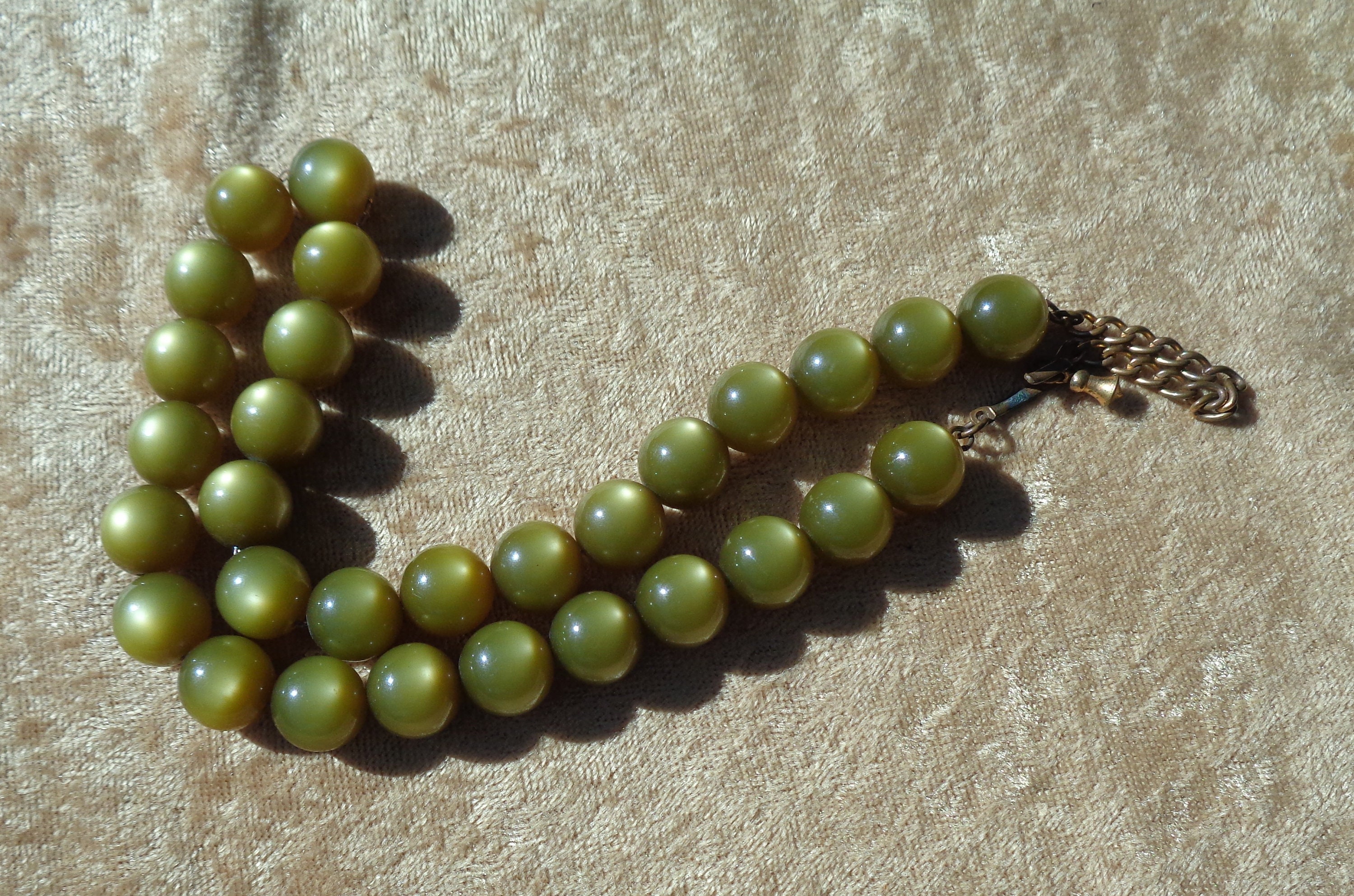 glow bead necklaces