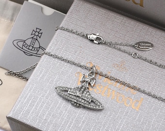 Collar Vivienne Westwood nuevo en caja, colgante Saturno de plata 925 con circonitas cúbicas, regalo para ella.