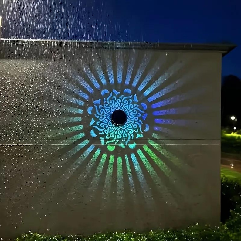 Solar Mandala Motif Garden Lamp | Outdoor LED Waterproof Light | Garden Wall Lawn Porch Corridor Courtyard Decoration 1-Pc Blue Gradient